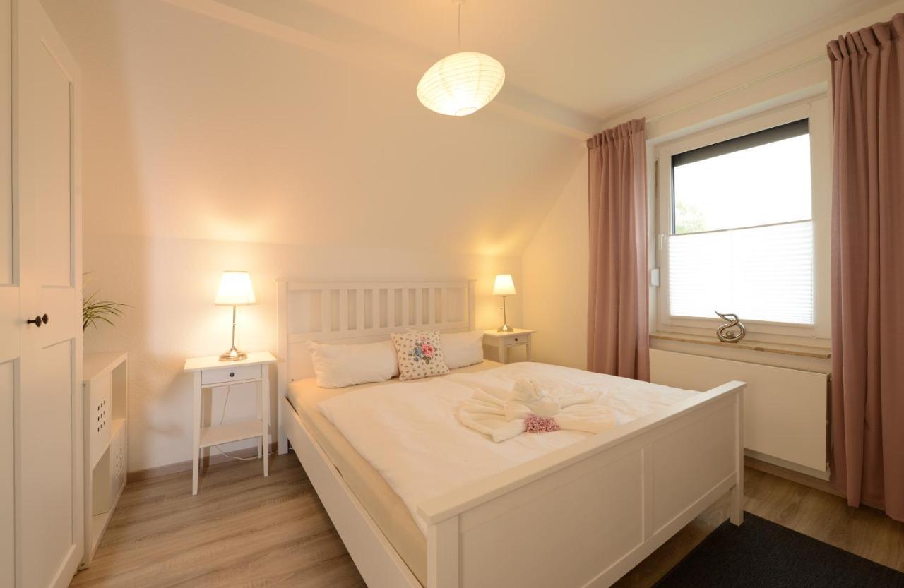 Ferienwohnung Seestern Fuer 6 Personen Mit Kamin & Terrasse 博尔滕哈根 外观 照片