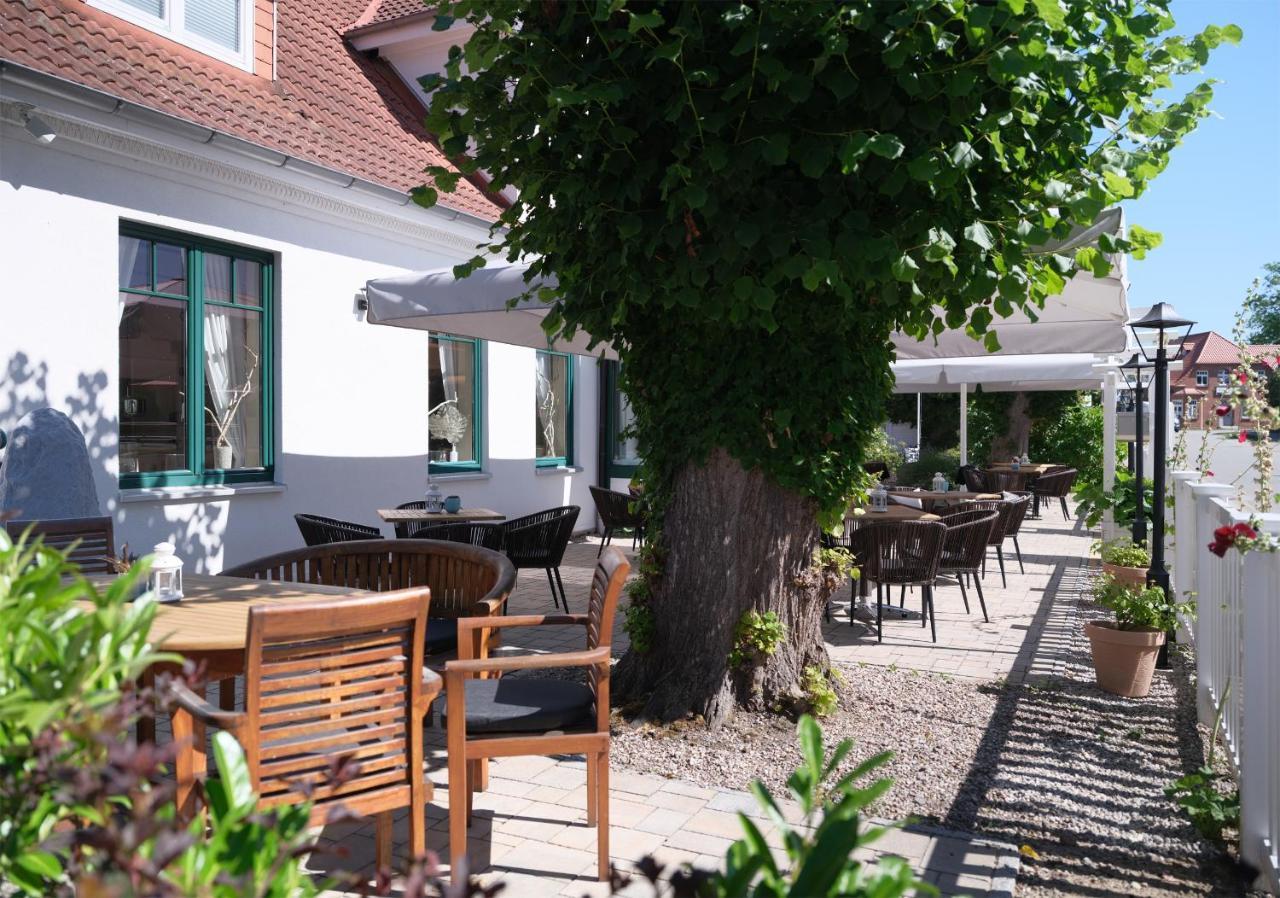 Ferienwohnung Seestern Fuer 6 Personen Mit Kamin & Terrasse 博尔滕哈根 外观 照片